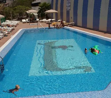 Apartment Gondolas